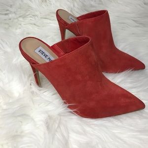 Steve Madden Darlene Red Suede stiletto mule